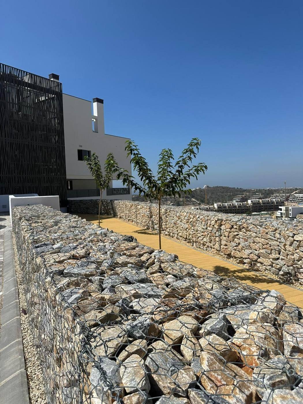 Muro de gaviones en urbanización ejecutado por Finestrat Obras y Servicios